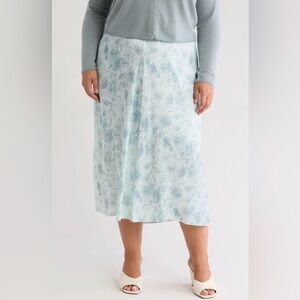 Vince Dahlia Pleated Satin Skirt